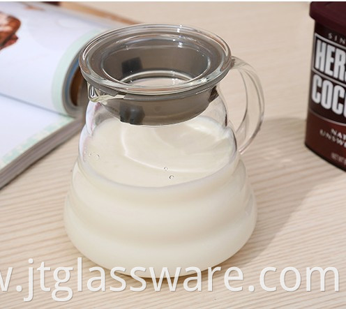 Handblown coffee milk tea carafe